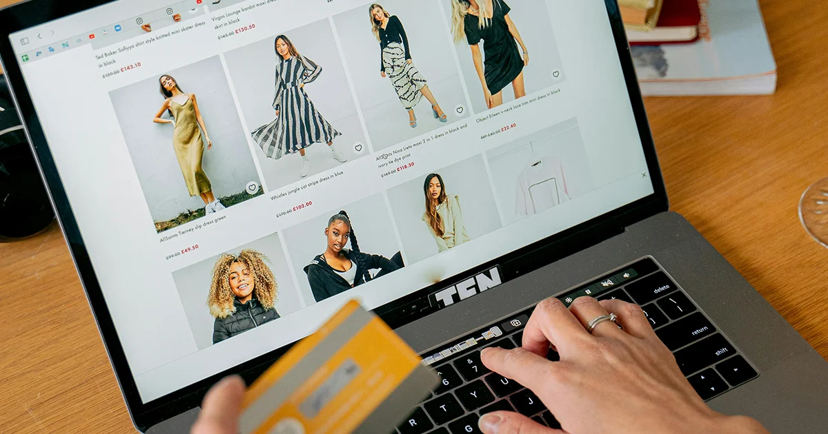 Site vitrine ou boutique en ligne : comment choisir ?