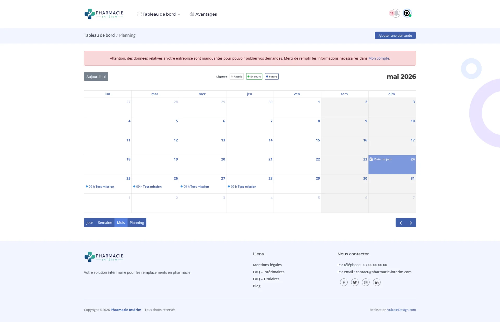 Temporary management platform specialized in pharmacy